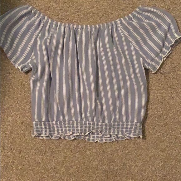 Hollister cropped off the shoulder striped shirt - Picture 3 of 3